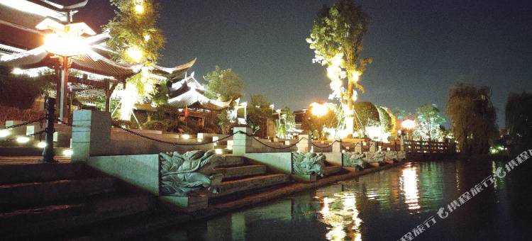 长沙善卷书院.观湖隐宿(铜官窑古镇店)图片