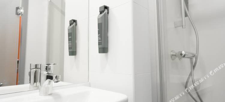 易捷酒店巴黎戴高乐维勒班特(EasyHotel Paris Charles de Gaulle Villepinte)图片