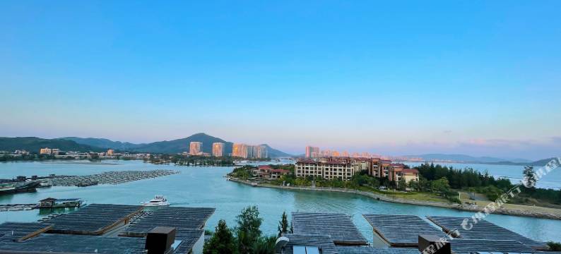 万宁伴山伴海别墅酒店(神州半岛店)图片