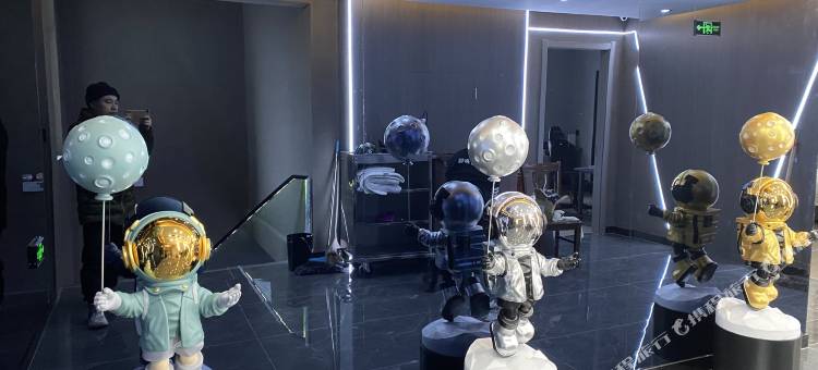 常山撸友电竞酒店(东明湖公园店)图片