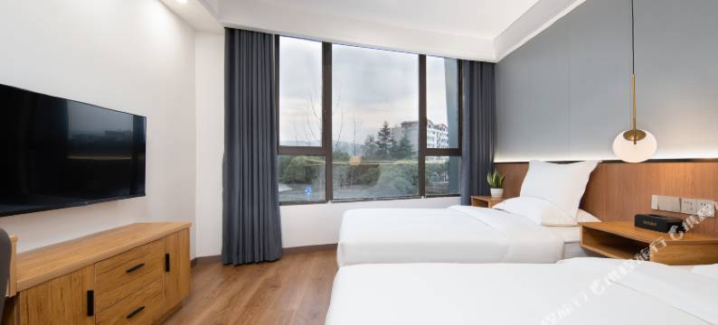 君韵酒店(重庆长寿晏家中学店)图片