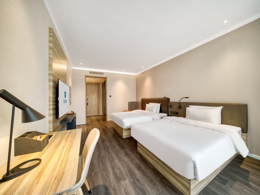 HanTing Premium Hotel (Shengzhou) Over view