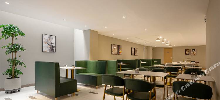 白玉兰酒店(宁武凤凰东大街店)图片