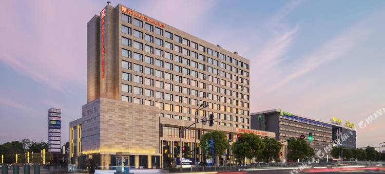 上海新虹桥国家会展中心灿辉希尔顿花园酒店图片