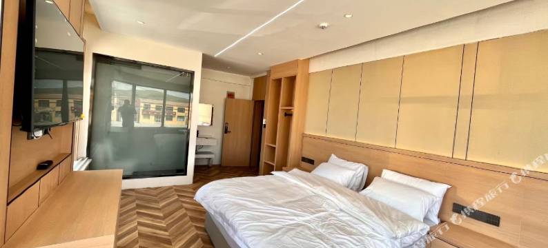 玛多龙哒客栈图片