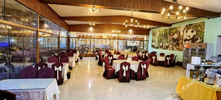 理县友谊峰大酒店(毕棚沟景区店)图片