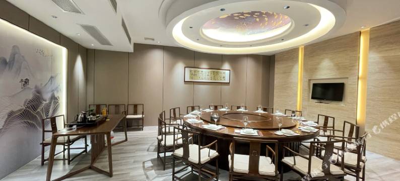 顾里酒店(临海台州学院店)图片