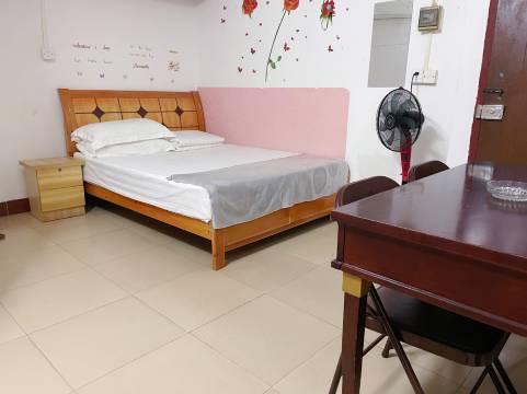 幸福公寓(清布地铁站店)