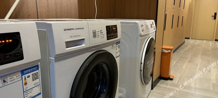 熊兔妙妙屋游戏观影民宿(观音桥九街店)图片