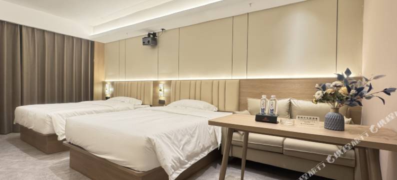 云锦智能影院酒店(南宁火车站地铁口店)图片