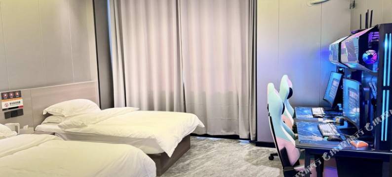 温宿星麓电竞酒店(新疆理工学院店)图片