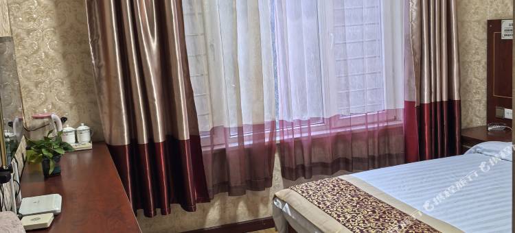 班玛循化宾馆图片