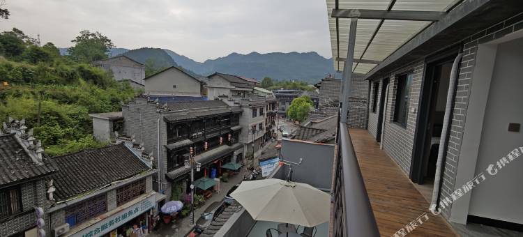 清逸居民宿(洪安边城景区店)图片