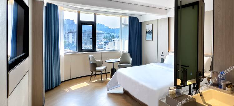 亚悦酒店(十堰人民南路太和医院店)图片