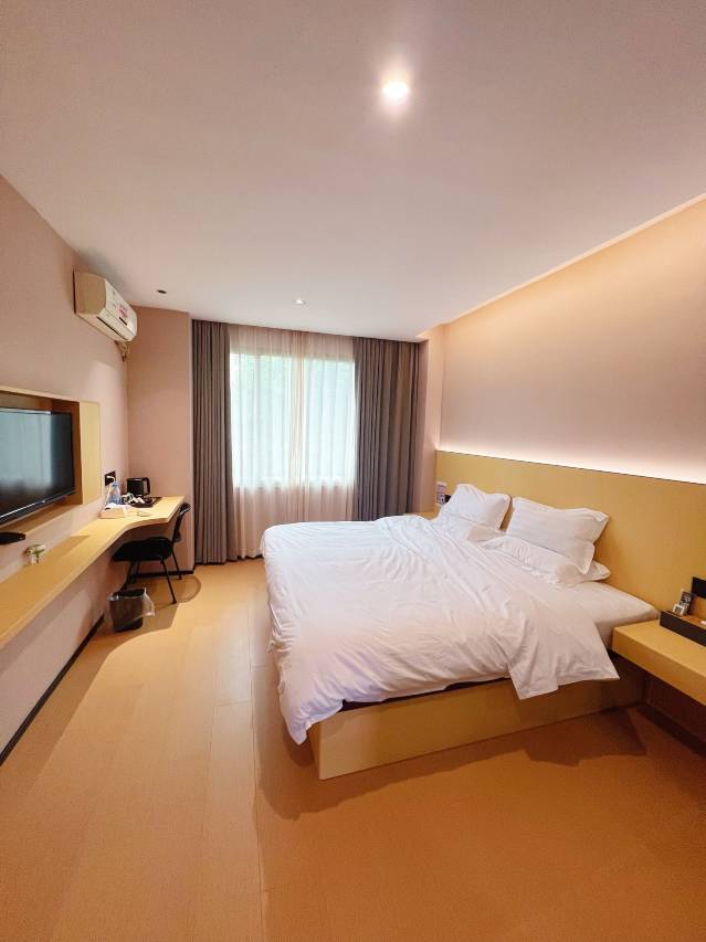 爱舍柏恩酒店(泉州泉港店)