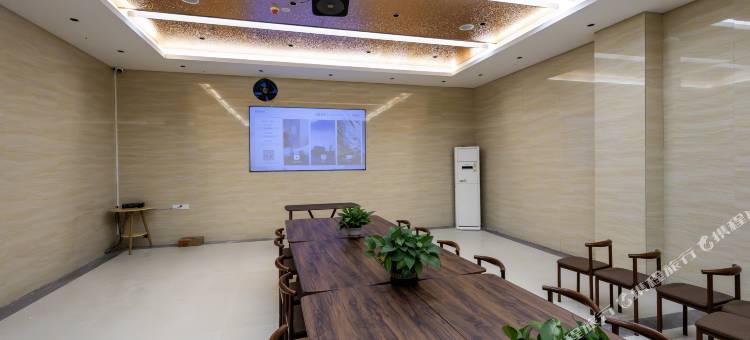 YUNJINHOTEL·云锦酒店(张家界武陵源森林公园店)图片