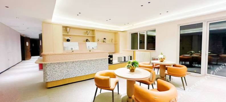 云巢轻奢公寓(东营胜利油田中心医院店)图片