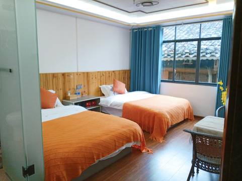 良栖山居民宿(肇兴侗寨店)