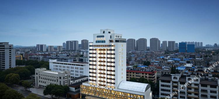 襄阳襄州航空路亚朵酒店图片