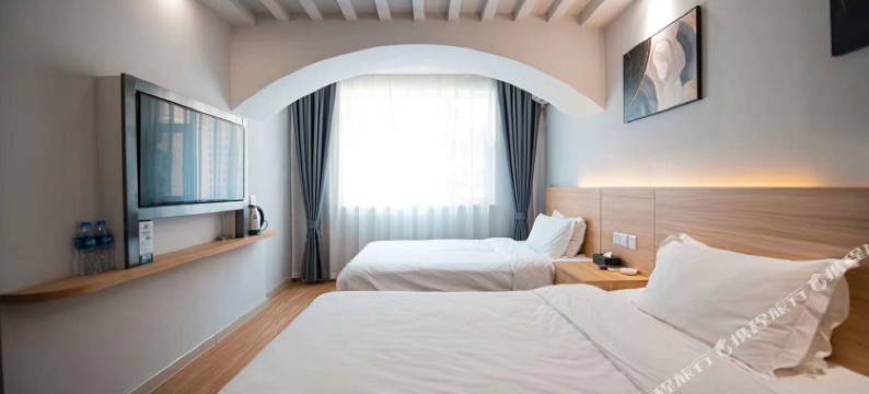 卓尔商务宾馆(长春世纪广场会展中心店)图片