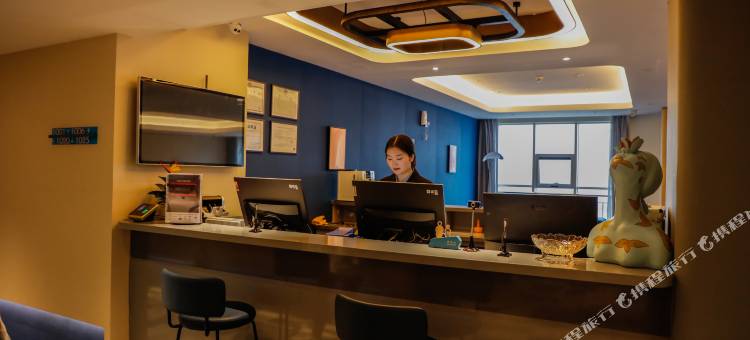 兰欧尚品酒店(锦州红星美凯龙店)图片