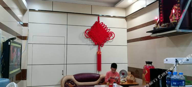 登坡酒店(湘潭建设路口店)图片