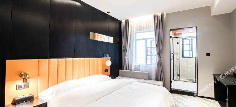 EHA萤火电竞酒店(石首雅恩店)图片