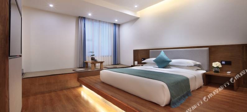 隐悦酣舍民宿(广西师大育才校区店)图片