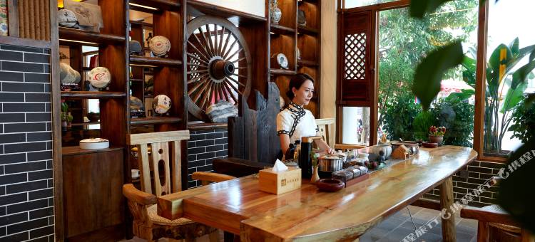 溪花·韵酒店(曲靖中心医院店)图片