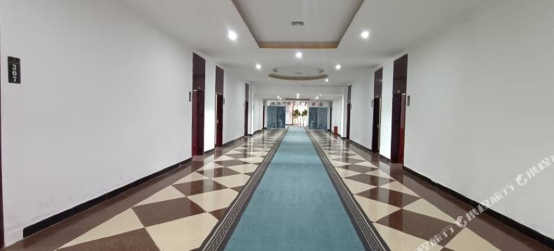 澜沧宫廷大酒店图片