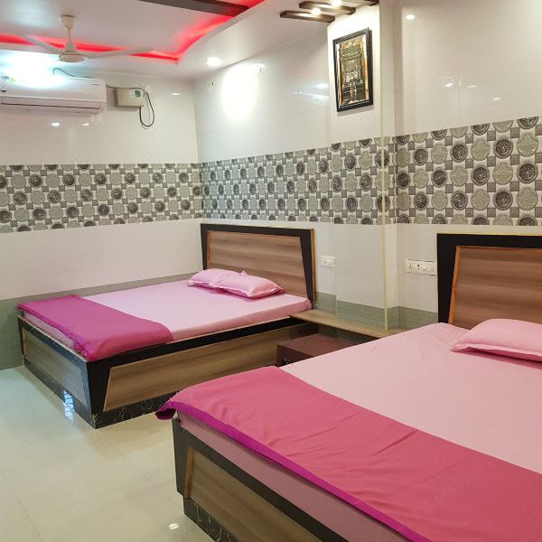 什里穆赫亚普拉纳住宅酒店(Sree Mukhyaprana Residency)图片