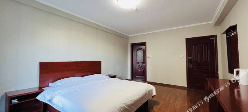 乌鲁木齐鸿运商务宾馆图片