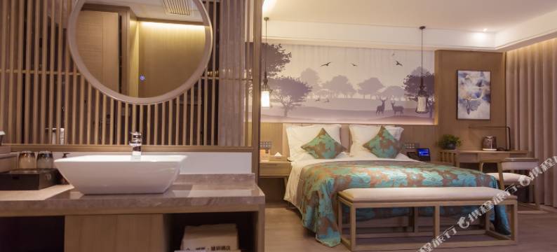 南召颜岸·琥珀酒店图片