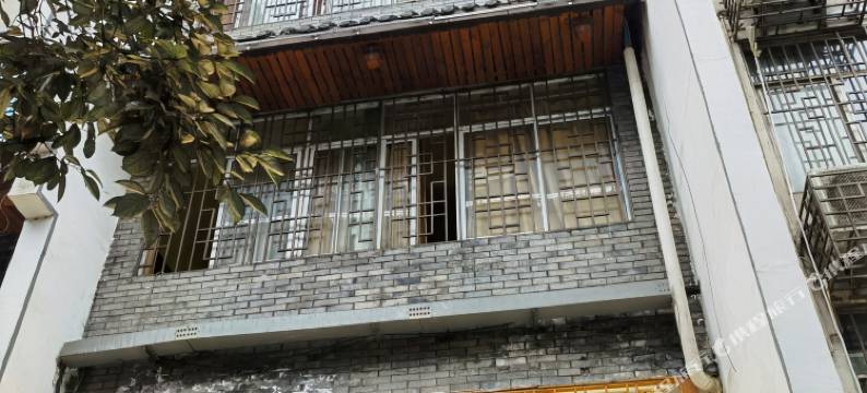 镇雄燕雪宾馆图片