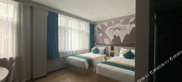 锐思特酒店(哈尔滨永泰城哈东万达广场店)图片