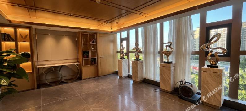 城市快捷酒店(武汉高铁站东广场店)图片