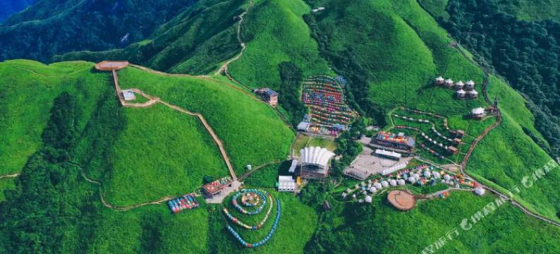武功山山顶帐篷民宿图片