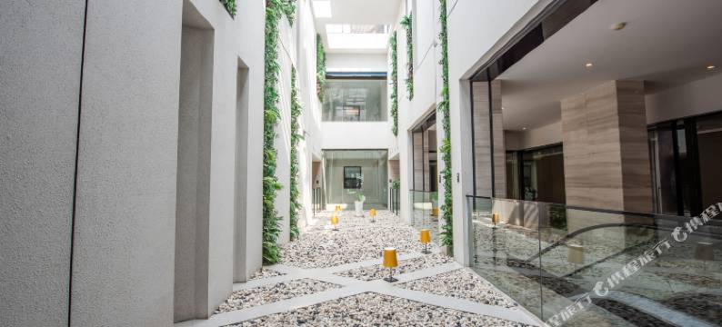 如家精选酒店(北京南锣鼓巷张自忠路地铁站店)图片