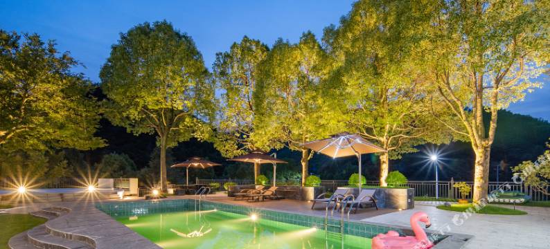 隐水四缘温泉民宿(星潮营地乐园店)图片