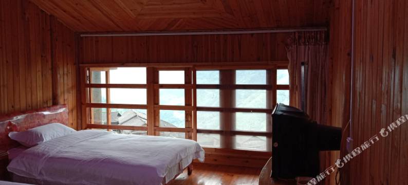 龙脊梯田聚仙阁图片