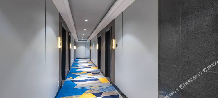 兴湖美辰酒店(海口骑楼老街店)图片