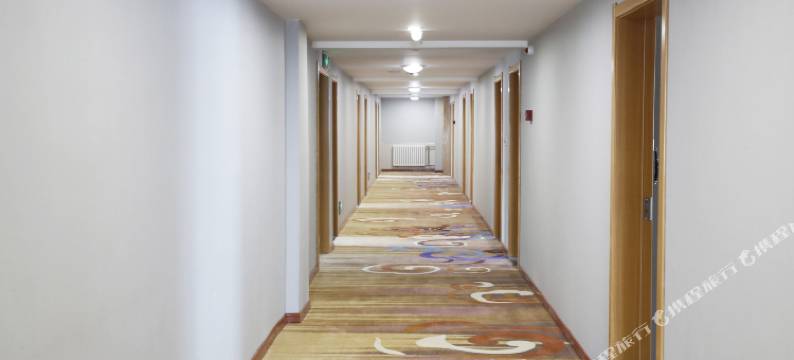 永嘉曼居酒店(西安城北客运站七十五中学店)图片