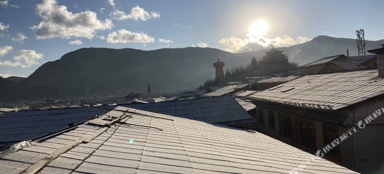 香格里拉子丰轩精品客栈(独克宗古城店)图片