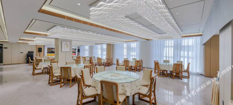 阿克苏居德斯颐酒店(市政府综合办公区店)图片