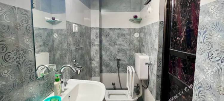 特里洛克公寓酒店(Trilok Residency Dashashwamedh Varanasi)图片