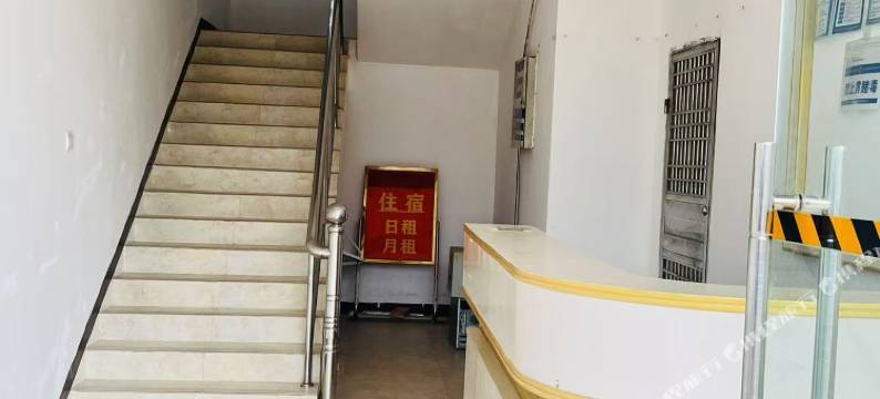 德亮居民宿(桂林电子科技大学北海银滩校区店)图片