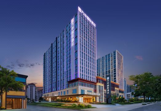 万华国际酒店（恩施文化广场机场店）外景图