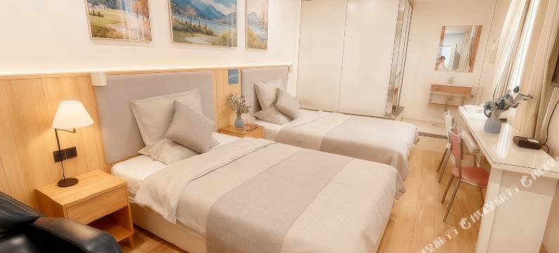 聚和商务宾馆(柳州高铁站沃尔玛购物广场店)图片