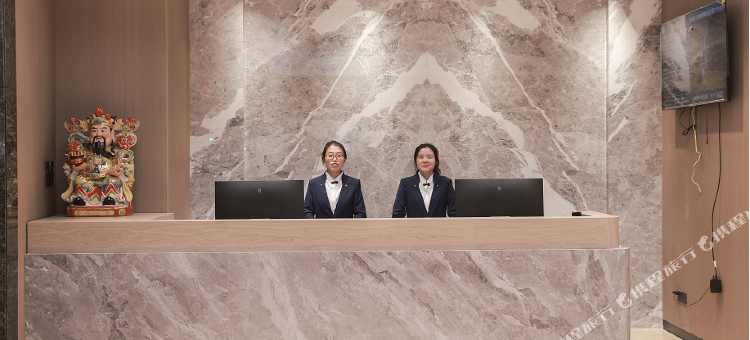 艺高酒店(东莞厚街陈屋地铁站店)图片