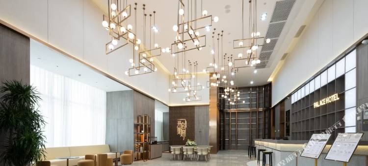 漫曲酒店(天津五大道小白楼地铁站店)图片